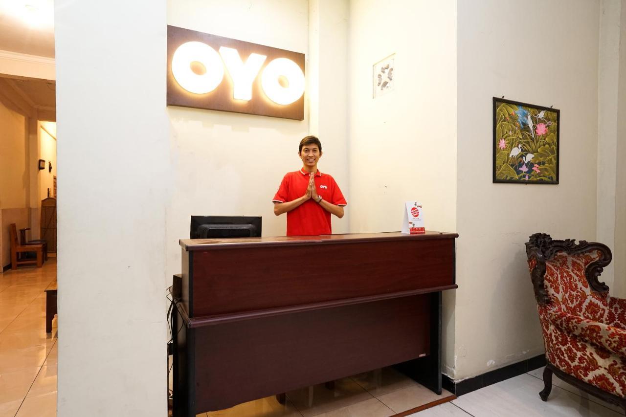 Kartika Syariah Homestay By Stayku Σουραμπάγια Εξωτερικό φωτογραφία